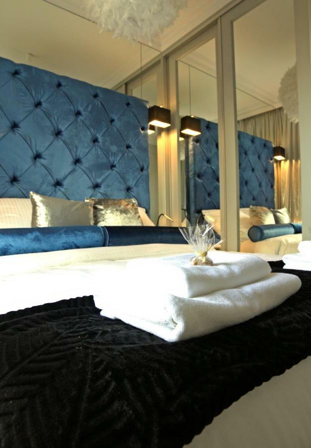 Blue Velvet Premium Ii Apartment *